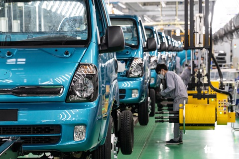 Chuỗi cung ứng bị thách thức và cơ hội cho kinh tế Việt Nam - Ảnh 1. Chuỗi cung ứng bị thách thức và cơ hội cho kinh tế Việt Nam - Ảnh 1.