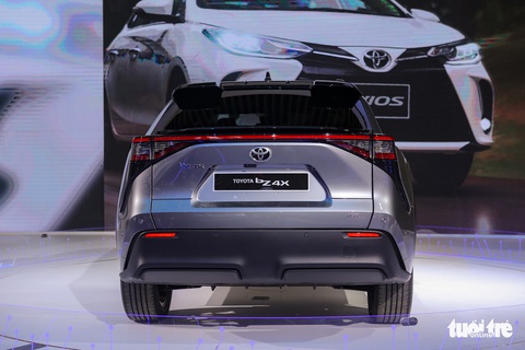 Toyota tung toàn ‘hàng độc’ chào VMS 2022: Veloz Cross lắp ráp, mổ Prius - Ảnh 3. Toyota tung toàn ‘hàng độc’ chào VMS 2022: Veloz Cross lắp ráp, mổ Prius - Ảnh 3.