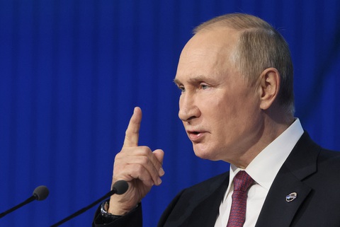 Tin thế giới 28-10: Ông Putin nói thế giới đang trong thập kỷ nguy hiểm nhất - Ảnh 1. Tin thế giới 28-10: Ông Putin nói thế giới đang trong thập kỷ nguy hiểm nhất - Ảnh 1.