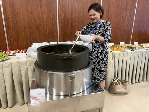Minh Long ra mắt nồi sứ dưỡng sinh HealthyCook phiên bản mới - Ảnh 3. Minh Long ra mắt nồi sứ dưỡng sinh HealthyCook phiên bản mới - Ảnh 3.