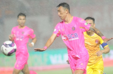 Vòng 22 V-League2022: Áp lực đè nặng hai đại diện bóng đá TP.HCM - Ảnh 1. Vòng 22 V-League2022: Áp lực đè nặng hai đại diện bóng đá TP.HCM - Ảnh 1.