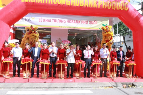 HDBank chính thức khai trương chi nhánh Phú Quốc - Ảnh 1. HDBank chính thức khai trương chi nhánh Phú Quốc - Ảnh 1.