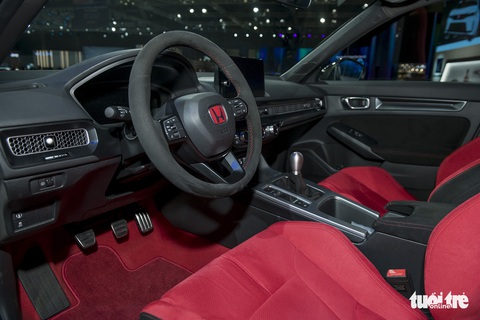 Honda Civic Type R - Xe số sàn nhưng phanh tay điện tử duy nhất tại VMS 2022 - Ảnh 9. Honda Civic Type R - Xe số sàn nhưng phanh tay điện tử duy nhất tại VMS 2022 - Ảnh 9.