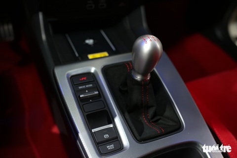 Honda Civic Type R - Xe số sàn nhưng phanh tay điện tử duy nhất tại VMS 2022 - Ảnh 12. Honda Civic Type R - Xe số sàn nhưng phanh tay điện tử duy nhất tại VMS 2022 - Ảnh 12.