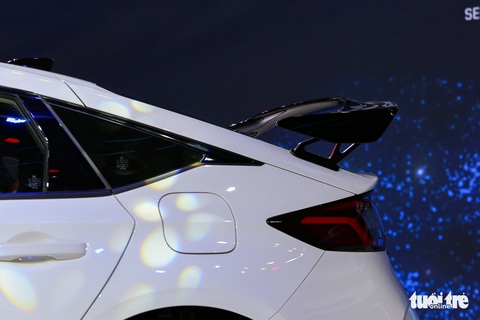 Honda Civic Type R - Xe số sàn nhưng phanh tay điện tử duy nhất tại VMS 2022 - Ảnh 7. Honda Civic Type R - Xe số sàn nhưng phanh tay điện tử duy nhất tại VMS 2022 - Ảnh 7.