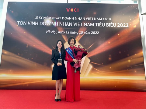 Doanh nhân Việt Nam tiêu biểu năm 2022’ vinh danh CEO Generali Việt Nam - Ảnh 2. Doanh nhân Việt Nam tiêu biểu năm 2022’ vinh danh CEO Generali Việt Nam - Ảnh 2.