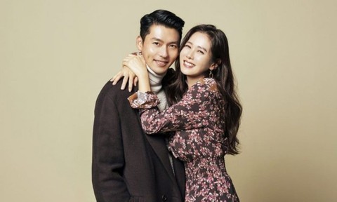 Hyun Bin và Son Ye Jin làm thân hàng xóm mới theo cách cực độc - Ảnh 1. Hyun Bin và Son Ye Jin là cặp đôi được đông đảo công chúng mến mộ
