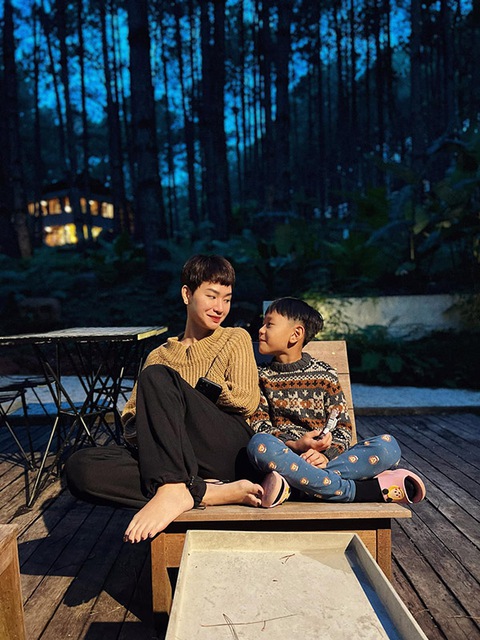 Ảnh vui sao Việt 28-10: Quyền Linh tự hỏi khi nào mới đẹp bằng hoa hậu - Ảnh 11. Ảnh vui sao Việt 28-10: Quyền Linh tự hỏi khi nào mới đẹp bằng hoa hậu - Ảnh 11.
