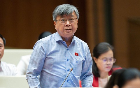 Đại biểu Trương Trọng Nghĩa: Mức sống tối thiểu không chỉ là ngày 3 bữa cơm, năm 2 bộ quần áo - Ảnh 1. Đại biểu Trương Trọng Nghĩa: Mức sống tối thiểu không chỉ là ngày 3 bữa cơm, năm 2 bộ quần áo - Ảnh 1.