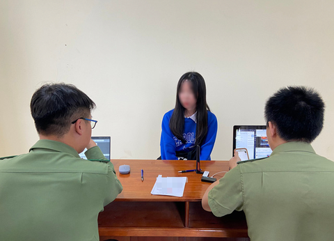 Phạt 25 triệu nhóm TikToker hết chửi người miền Trung đến dàn dựng video clip bôi xấu Đà Lạt - Ảnh 2. Phạt 25 triệu nhóm TikToker hết chửi người miền Trung đến dàn dựng video clip bôi xấu Đà Lạt - Ảnh 2.