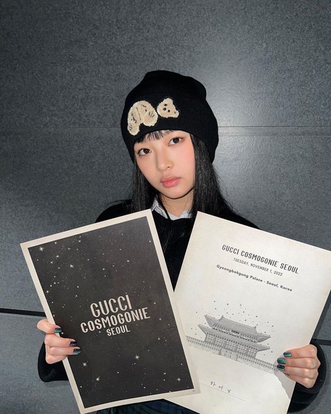 Đức Phúc mở đầu album kỷ niệm 25 năm Làn sóng xanh; Cô gái người Việt trở thành đại sứ Gucci - Ảnh 5. Đức Phúc mở đầu album kỷ niệm 25 năm Làn sóng xanh; Cô gái người Việt trở thành đại sứ Gucci - Ảnh 5.