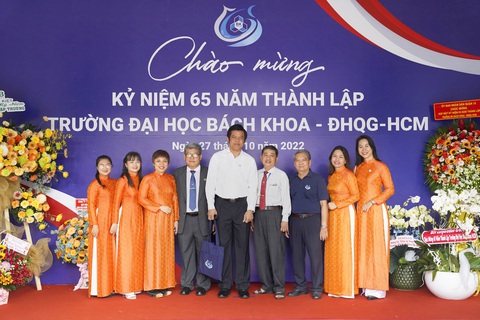 Trường Đại học Bách Khoa TP.HCM kỷ niệm 65 năm thành lập - Ảnh 3. Trường Đại học Bách Khoa TP.HCM kỷ niệm 65 năm thành lập - Ảnh 3.