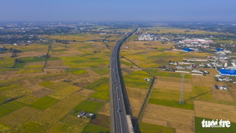 Xin ý kiến đề xuất mở rộng hạn mức chuyển quyền sử dụng đất nông nghiệp - Ảnh 1. Xin ý kiến đề xuất mở rộng hạn mức chuyển quyền sử dụng đất nông nghiệp - Ảnh 1.