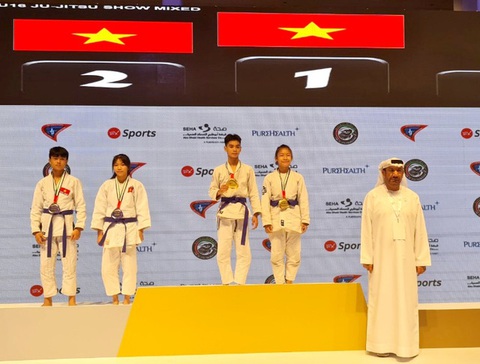 Việt Nam giành huy chương vàng tại Giải vô địch jujitsu thế giới 2022 - Ảnh 1. Việt Nam giành huy chương vàng tại Giải vô địch jujitsu thế giới 2022 - Ảnh 1.