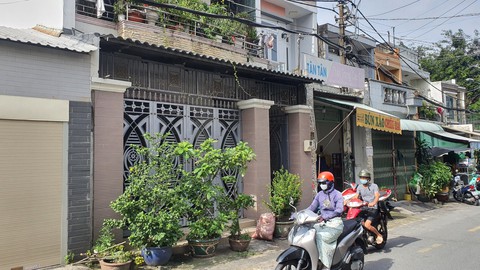 Bị chửi mắng, con trai ở Thủ Đức lên mạng mua súng đạn bi sắt bắn cha - Ảnh 1. Bị chửi mắng, con trai ở Thủ Đức lên mạng mua súng đạn bi sắt bắn cha - Ảnh 1.