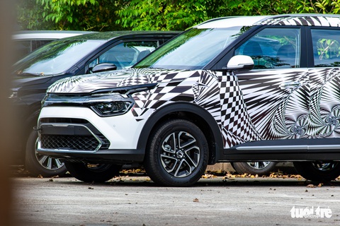 Kia Carens thế hệ mới lộ diện, sắp ra mắt Việt Nam, cạnh tranh Mitsubishi Xpander - Ảnh 2. Kia Carens thế hệ mới lộ diện, sắp ra mắt Việt Nam, cạnh tranh Mitsubishi Xpander - Ảnh 2.
