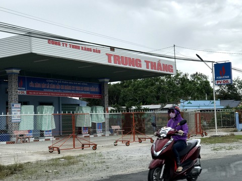 Doanh nghiệp đầu mối đang ‘lách luật’ bán xăng dầu vượt giá điều hành? - Ảnh 2. Doanh nghiệp đầu mối đang ‘lách luật’ bán xăng dầu vượt giá điều hành? - Ảnh 2.