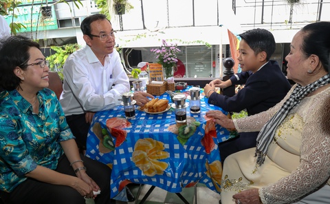 Bí thư Nguyễn Văn Nên thăm các di tích lịch sử Biệt động Sài Gòn - Ảnh 2. Bí thư Nguyễn Văn Nên thăm các di tích lịch sử Biệt động Sài Gòn - Ảnh 2.