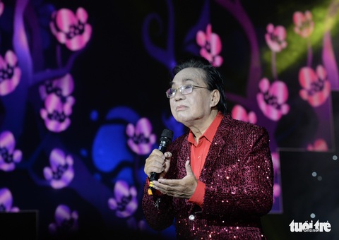 Hoài Linh diễn kịch; Minh Vương, Lệ Thủy hát vọng cổ gây quỹ giúp trẻ mồ côi - Ảnh 3. Hoài Linh diễn kịch; Minh Vương, Lệ Thủy hát vọng cổ gây quỹ giúp trẻ mồ côi - Ảnh 3.