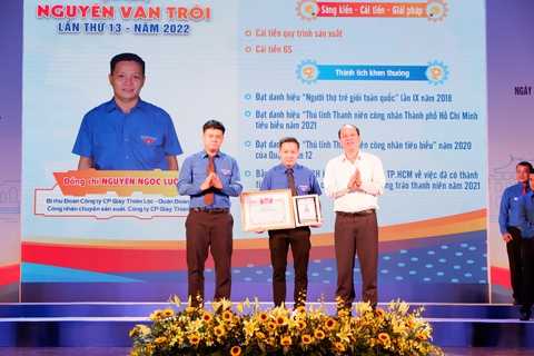 Lực lượng công nhân đã đóng góp rất nhiều giúp thành phố hồi phục sau đại dịch - Ảnh 2. Lực lượng công nhân đã đóng góp rất nhiều giúp thành phố hồi phục sau đại dịch - Ảnh 2.