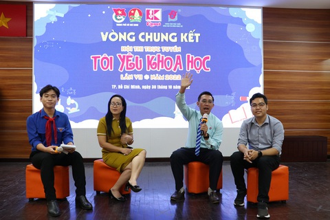 Thúc đẩy quá trình chuyển đổi số trong lớp học - Ảnh 1. Thúc đẩy quá trình chuyển đổi số trong lớp học - Ảnh 1.