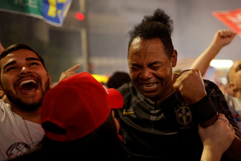 Ông Lula da Silva trở lại ghế tổng thống Brazil - Ảnh 2. Ông Lula da Silva trở lại ghế tổng thống Brazil - Ảnh 2.