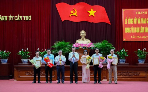 Cần Thơ trao giải báo chí về xây dựng Đảng cho 55 tác phẩm báo chí - Ảnh 1. Cần Thơ trao giải báo chí về xây dựng Đảng cho 55 tác phẩm báo chí - Ảnh 1.