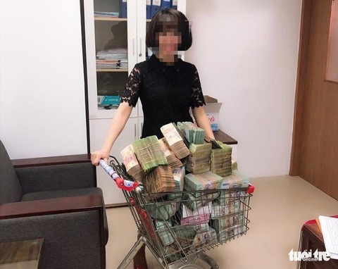 Mang bao tải tiền mặt đi mua nhà đất, biệt thự nên hay không? - Ảnh 3. Mang bao tải tiền mặt đi mua nhà đất, biệt thự nên hay không? - Ảnh 3.