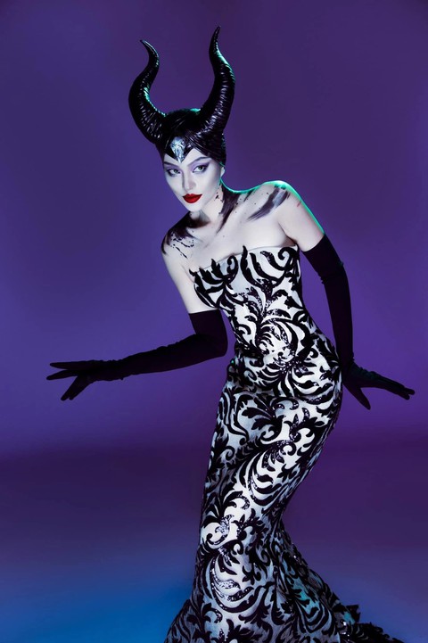 Sao Việt gây choáng với loạt hóa trang Halloween độc, lạ - Ảnh 13. Sao Việt gây choáng với loạt hóa trang Halloween độc, lạ - Ảnh 13.