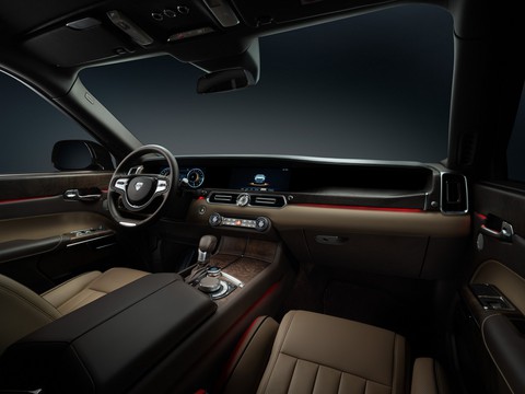Hãng xe quốc dân Nga ra mắt SUV cạnh tranh Rolls-Royce Cullinan, giá đắt gấp rưỡi - Ảnh 9. Hãng xe quốc dân Nga ra mắt SUV cạnh tranh Rolls-Royce Cullinan, giá đắt gấp rưỡi - Ảnh 9.
