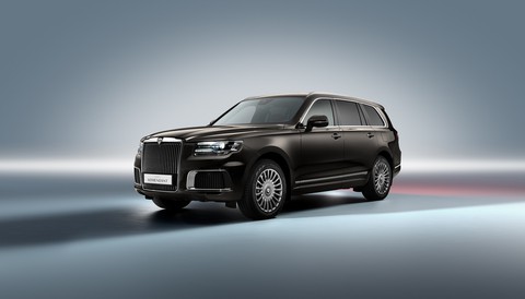 Hãng xe quốc dân Nga ra mắt SUV cạnh tranh Rolls-Royce Cullinan, giá đắt gấp rưỡi - Ảnh 1. Hãng xe quốc dân Nga ra mắt SUV cạnh tranh Rolls-Royce Cullinan, giá đắt gấp rưỡi - Ảnh 1.