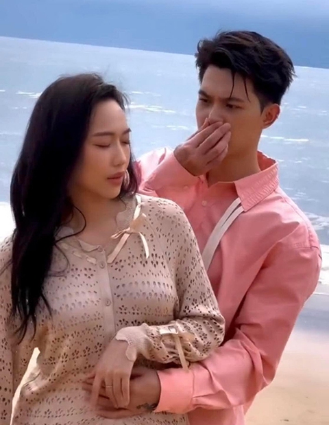 Anh Tú tấu hài cực gắt khiến Diệu Nhi ‘quê một cục’ - Ảnh 5. Anh Tú tấu hài cực gắt khiến Diệu Nhi ‘quê một cục’ - Ảnh 5.