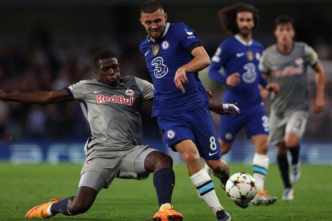 Tử thần chạm gáy Chelsea - Ảnh 1. Tử thần chạm gáy Chelsea - Ảnh 1.