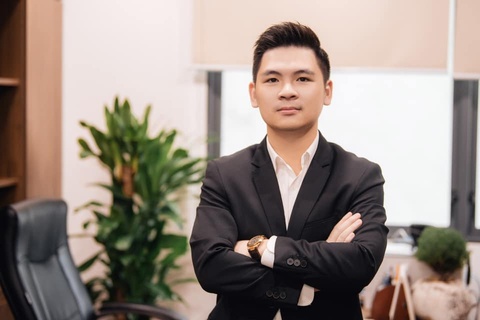 Lộ ngày cưới của hoa hậu Đỗ Mỹ Linh và bạn trai thiếu gia - Ảnh 2. Lộ ngày cưới của hoa hậu Đỗ Mỹ Linh và bạn trai thiếu gia - Ảnh 2.