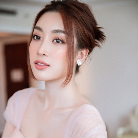 Đỗ Mỹ Linh cưới con trai bầu Hiển ngày 23-10, Hòa Minzy làm giám khảo Gương mặt thân quen - Ảnh 5. Đỗ Mỹ Linh cưới con trai bầu Hiển ngày 23-10, Hòa Minzy làm giám khảo Gương mặt thân quen - Ảnh 5.