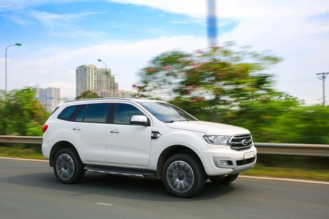 Có nên mua Ford Everest cũ giá 900 triệu đồng? - Ảnh 1. Có nên mua Ford Everest cũ giá 900 triệu đồng? - Ảnh 1.