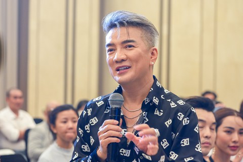 Jimmii Nguyễn nói về danh xưng chàng ca sĩ đau khổ nhất - Ảnh 3. Jimmii Nguyễn nói về danh xưng chàng ca sĩ đau khổ nhất - Ảnh 3.