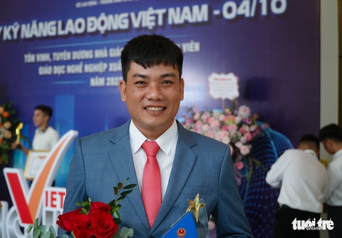 Tuyên dương nhà giáo, học sinh, sinh viên ưu tú nhân ngày Kỹ năng lao động Việt Nam năm 2022 - Ảnh 3. Tuyên dương nhà giáo, học sinh, sinh viên ưu tú nhân ngày Kỹ năng lao động Việt Nam năm 2022 - Ảnh 3.