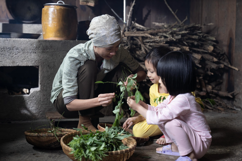 Nữ diễn viên Memento Mori: Đất cạo trọc đầu để đóng bệnh nhân ung thư - Ảnh 4. Nữ diễn viên Memento Mori: Đất cạo trọc đầu để đóng bệnh nhân ung thư - Ảnh 4.