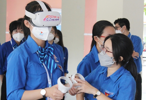 Ứng dụng AI vào giáo dục lịch sử - Ảnh 1. Ứng dụng AI vào giáo dục lịch sử - Ảnh 1.