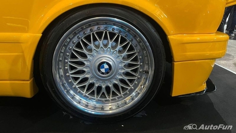 Biến xe phổ thông thành xe sang BMW với chi phí gần 800 triệu đồng - Ảnh 5. Biến xe phổ thông thành xe sang BMW với chi phí gần 800 triệu đồng - Ảnh 5.