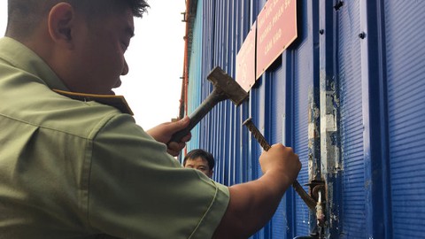 Không khởi tố vụ án tại Công ty phân bón Thuận Phong sau hơn 7 năm tranh cãi - Ảnh 1. Không khởi tố vụ án tại Công ty phân bón Thuận Phong sau hơn 7 năm tranh cãi - Ảnh 1.
