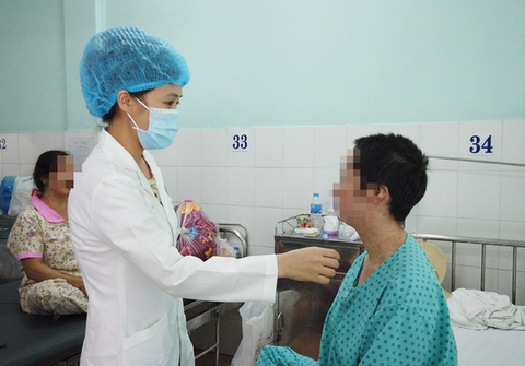 Tự mua thực phẩm chức năng sử dụng, suýt tử vong mà tưởng đang... thải độc - Ảnh 2. Tự mua thực phẩm chức năng sử dụng, suýt tử vong mà tưởng đang... thải độc - Ảnh 2.