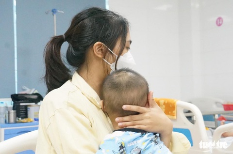 Xét nghiệm vi rút Adeno cho con trẻ: Nghe theo quảng cáo chỉ tốn tiền - Ảnh 1. Xét nghiệm vi rút Adeno cho con trẻ: Nghe theo quảng cáo chỉ tốn tiền - Ảnh 1.
