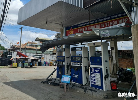 Một hệ thống cây xăng ở TP.HCM không còn nguồn hàng, có thể phải tạm ngưng bán - Ảnh 1. Một hệ thống cây xăng ở TP.HCM không còn nguồn hàng, có thể phải tạm ngưng bán - Ảnh 1.