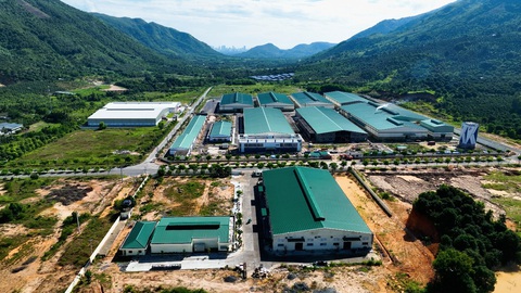 Khatoco 39 năm chinh phục niềm tin của khách hàng - Ảnh 3. Khatoco 39 năm chinh phục niềm tin của khách hàng - Ảnh 3.
