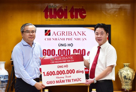 Agribank Phú Nhuận cùng Tuổi Trẻ Gieo mầm tri thức - Ảnh 1. Agribank Phú Nhuận cùng Tuổi Trẻ Gieo mầm tri thức - Ảnh 1.