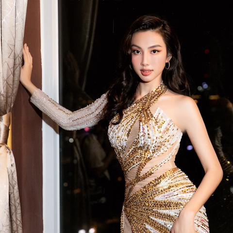Hoa hậu Thùy Tiên tiếp tục gửi đơn kiến nghị; Cô gái từ quá khứ dán nhãn C18 sau kiểm duyệt - Ảnh 2. Hoa hậu Thùy Tiên tiếp tục gửi đơn kiến nghị; Cô gái từ quá khứ dán nhãn C18 sau kiểm duyệt - Ảnh 2.