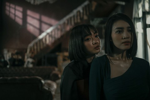Hoa hậu Thùy Tiên tiếp tục gửi đơn kiến nghị; Cô gái từ quá khứ dán nhãn C18 sau kiểm duyệt - Ảnh 3. Hoa hậu Thùy Tiên tiếp tục gửi đơn kiến nghị; Cô gái từ quá khứ dán nhãn C18 sau kiểm duyệt - Ảnh 3.