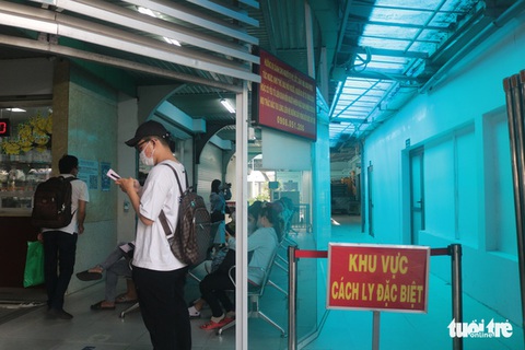 Cần bài thuốc đặc hiệu với dịch bệnh - Ảnh 1. Cần bài thuốc đặc hiệu với dịch bệnh - Ảnh 1.